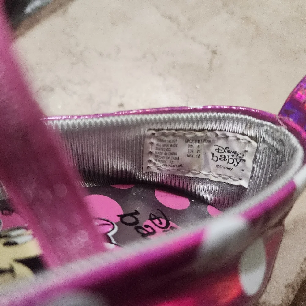 Disney Pink and White Dress Shoes with Minnie Mouse Design